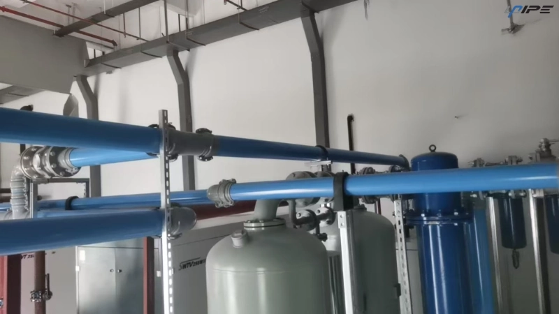 Blue pipe for compressed air distribution