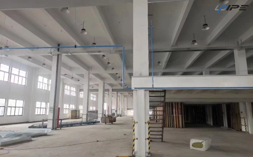 Which compressed air piping company offers quick technical support